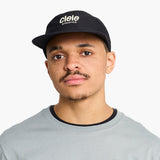 Gorra de running Ciele GOCap Long Brim EQ Athletics, color Whitaker – en uso