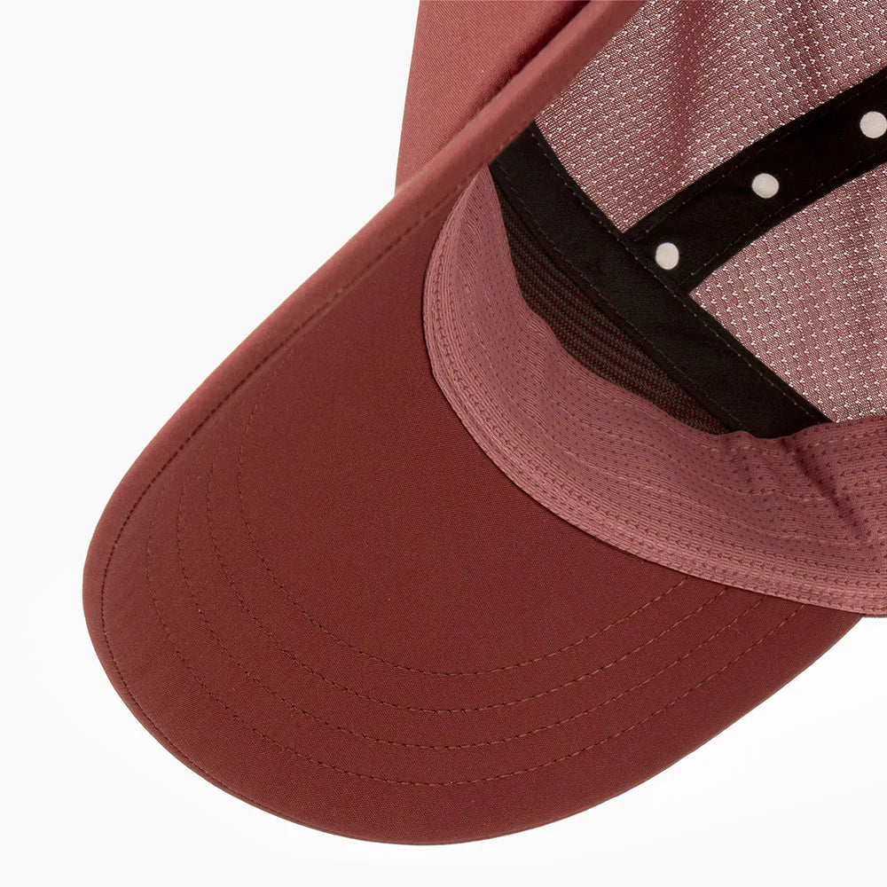 Gorra de running Ciele FSTCap SC Comp, color Andorra – visera por dentro