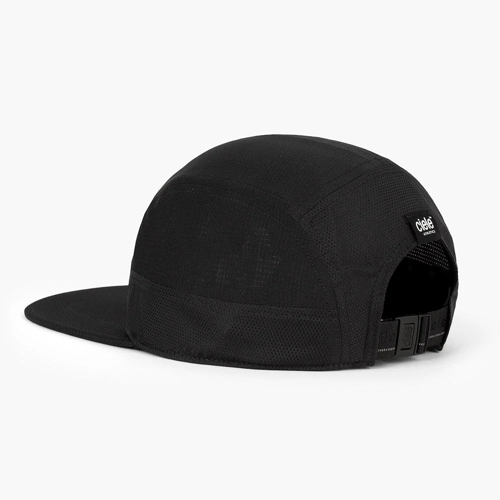 Gorra de running Ciele GOCap Long Brim EQ Athletics, color Whitaker – vista trasera