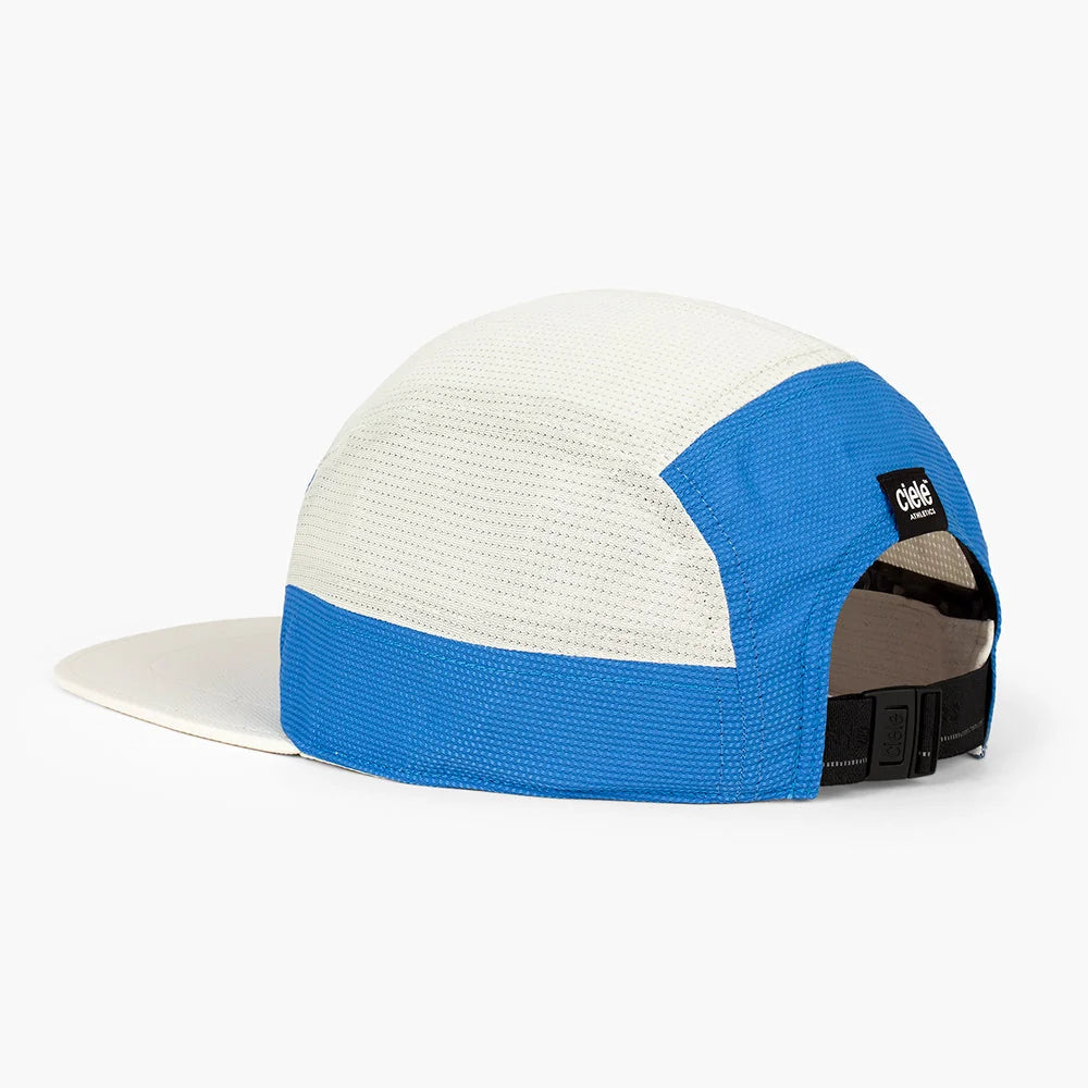 Gorra de running Ciele GOCap Long Brim EQ Athletics, color Rainy Day – vista trasera