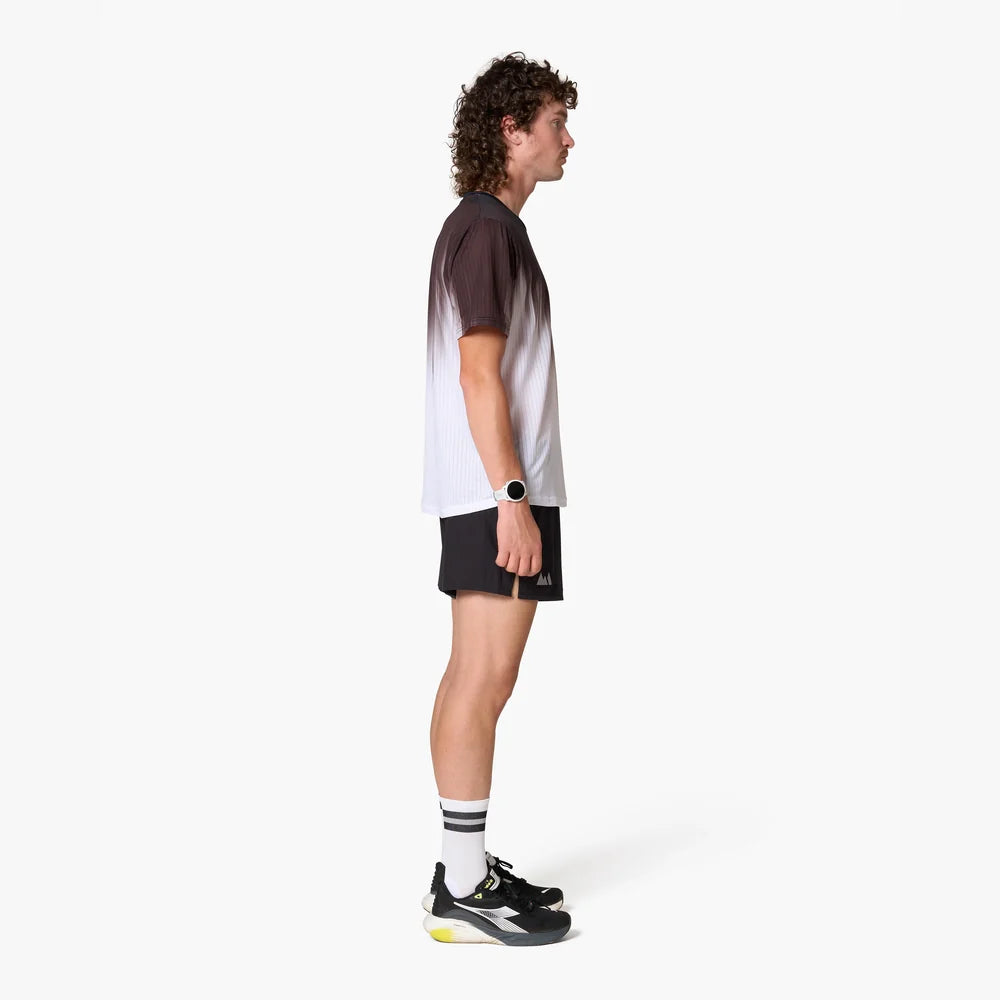 Camiseta de running Wild Tee Gradient Race para hombre, color Black – vista 6