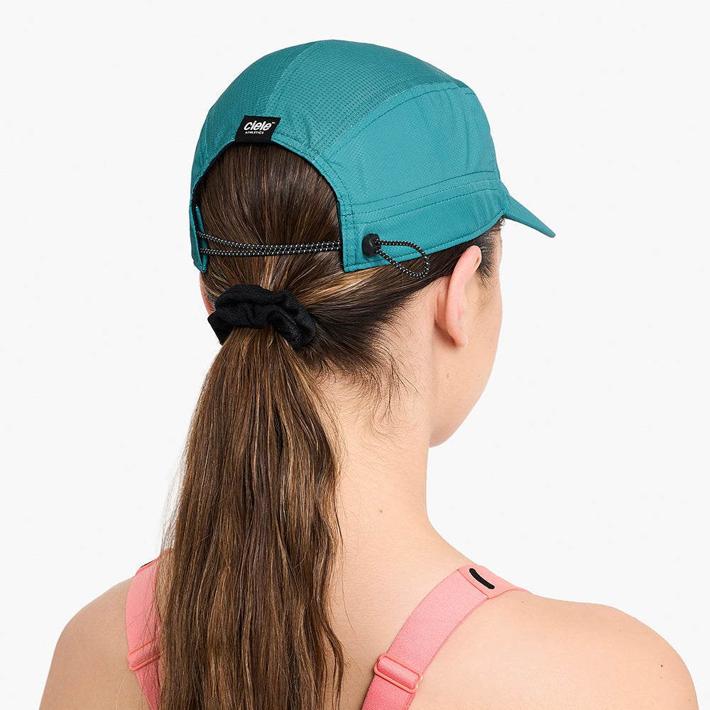 Gorra de running Ciele FST Cap, color Harbor – vista 5