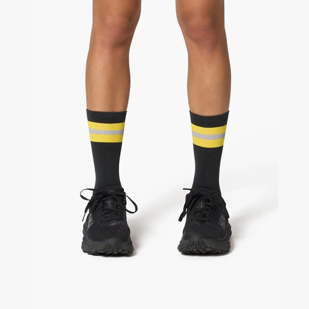 Medias de running Wild Tee Rockies, color Black/Yellow – vista 2